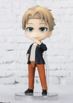 Figuarts mini Loid Forger -Ooting Outfit- (Spy x Family)
