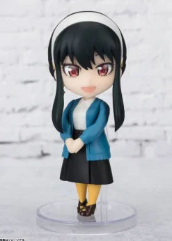 Figuarts mini Yor Forger -Ooting Outfit- (Spy x Family)