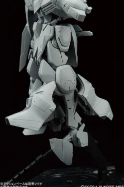 1/100 Gundam Kimaris with Booster