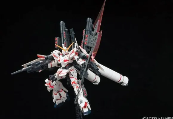 1/144 HGUC Full Armor Unicorn Gundam (Destroy Mode / Red color Ver.)