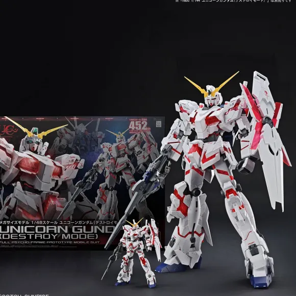 1/48 Mega Size Model Unicorn Gundam (Destroy Mode)