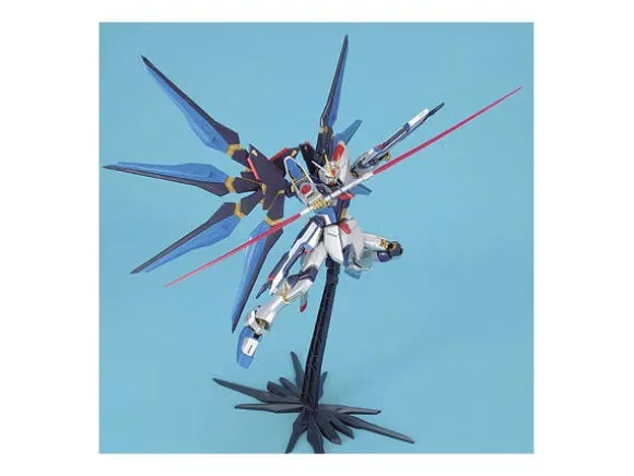 1/100 MG Strike Freedom Gundam Extra Finish Version