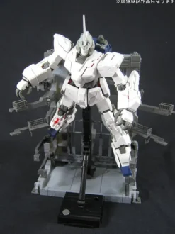 1/100 MG Unicorn Gundam HD Color + MS Cage
