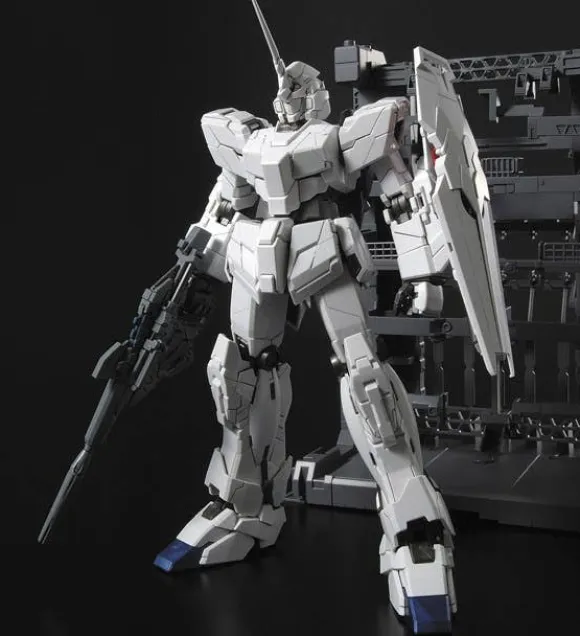 1/100 MG Unicorn Gundam HD Color + MS Cage