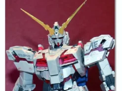 1/100 MG Unicorn Gundam Ver.Ka Titanium Finish