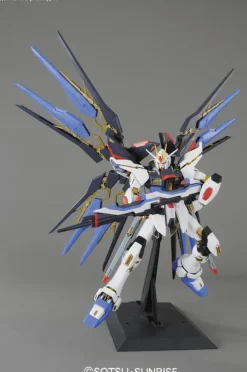 1/60 Perfect Grade Strike Freedom Gundam