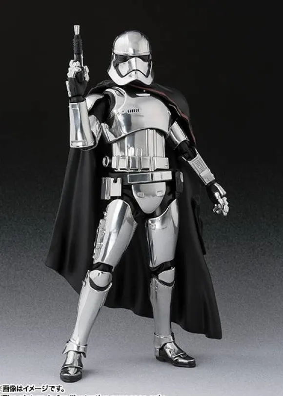 S.H.Figuarts Captain Phasma (Star Wars: The Last Jedi)