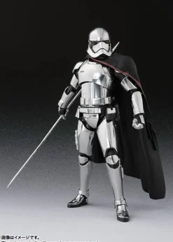 S.H.Figuarts Captain Phasma (Star Wars: The Last Jedi)