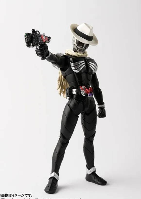 S.H.Figuarts (Shinkocchou Seihou) Kamen Rider Skull