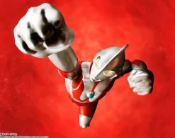 S.H.Figuarts (Shinkocchou) Ultraman (Reissue)