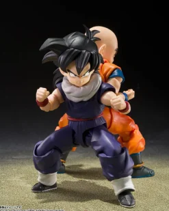 S.H.Figuarts Son Gohan (Z-Fighters) (First-Edition Limited Version with Z-Fighters Group Base Ver. A)
