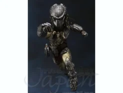S.H.MonsterArts Predator Wolf