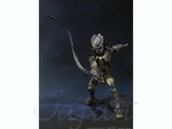 S.H.MonsterArts Predator Wolf