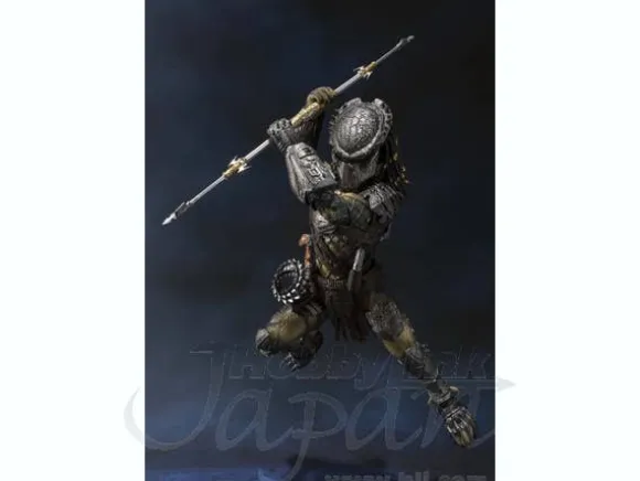 S.H.MonsterArts Predator Wolf